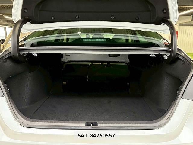 Toyota CAMRY 2022-05 7823232-17