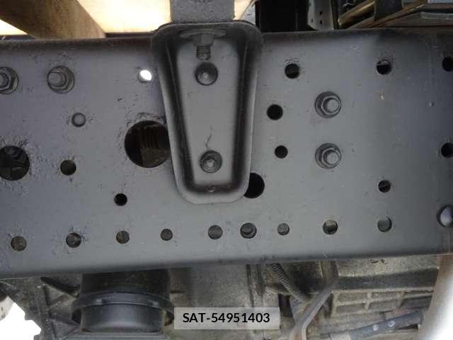 MITSUBISHI FUSO CANTER GUTS 2005-04 7820205-15