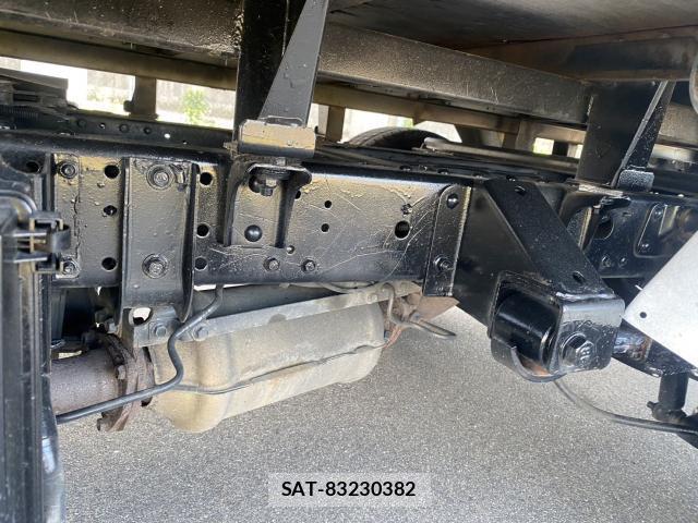 MITSUBISHI FUSO CANTER GUTS 2015-11 7822996-7