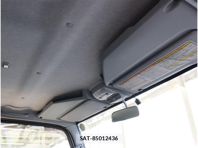 MITSUBISHI FUSO CANTER 2018-02 7811861-18
