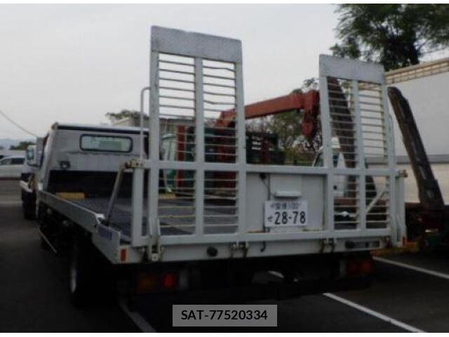 MITSUBISHI FUSO CANTER 2011-09 7813963-1