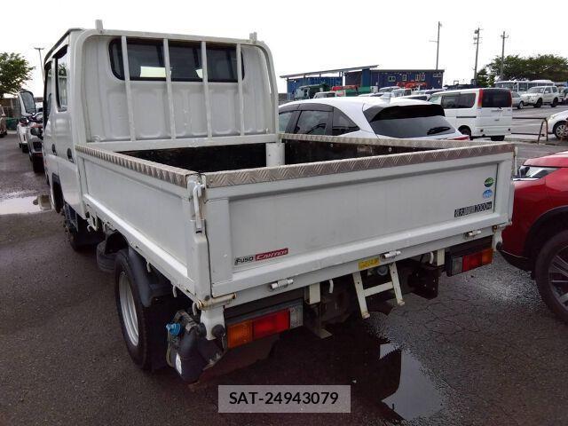 MITSUBISHI FUSO CANTER 2017-08 7814079-1