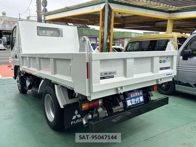 MITSUBISHI FUSO CANTER 2025-12 7814152-10