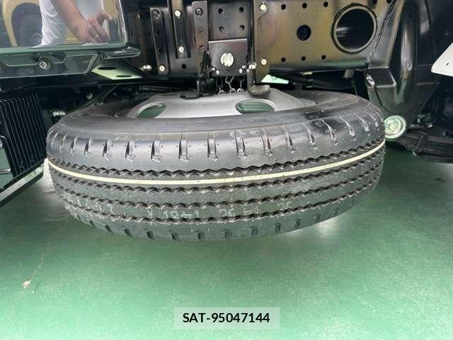 MITSUBISHI FUSO CANTER 2025-12 7814152-8