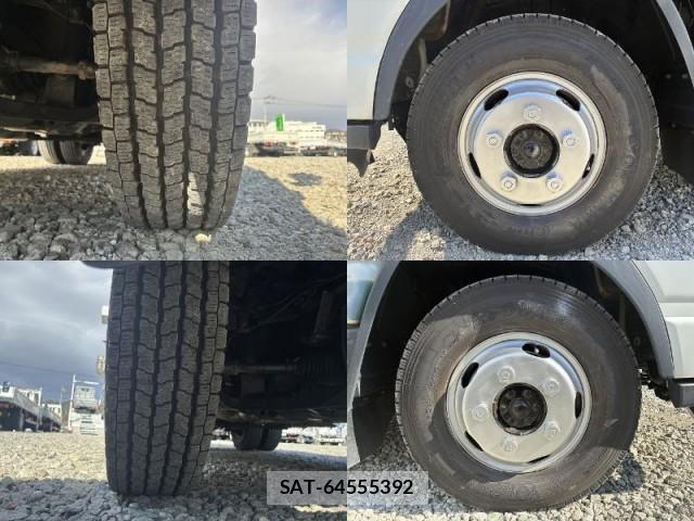 MITSUBISHI FUSO CANTER 2015-10 7816811-8