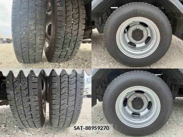 MITSUBISHI FUSO CANTER 2017-02 7816846-16
