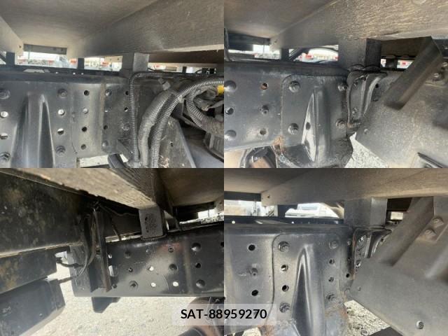 MITSUBISHI FUSO CANTER 2017-02 7816846-19