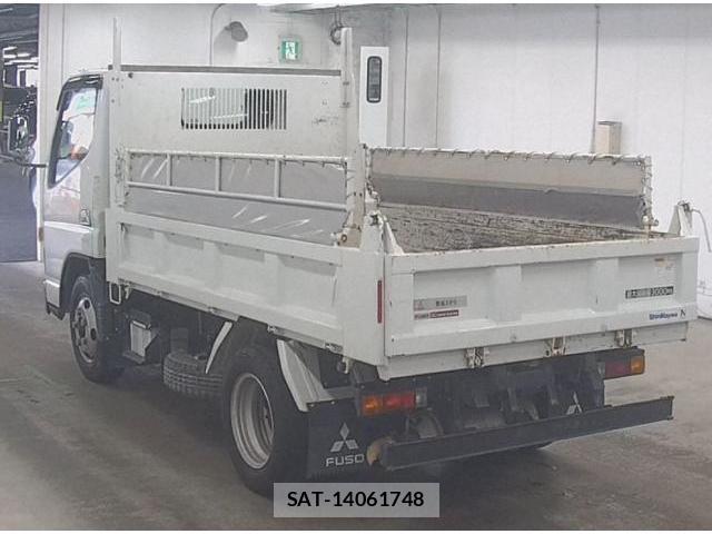 MITSUBISHI FUSO CANTER 2020-05 7817265-4
