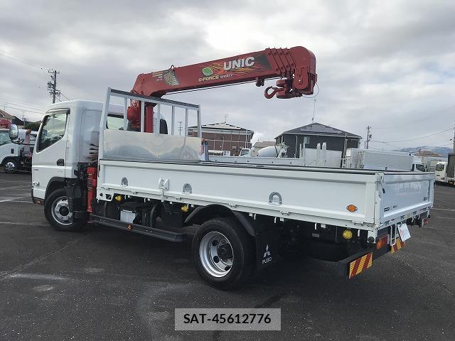 MITSUBISHI FUSO CANTER 2022-04 7817369-5