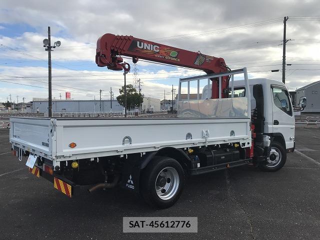 MITSUBISHI FUSO CANTER 2022-04 7817369-7
