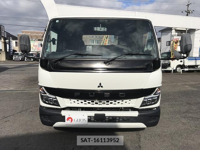 MITSUBISHI FUSO CANTER 2022-09 7817371-1