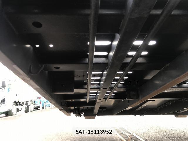 MITSUBISHI FUSO CANTER 2022-09 7817371-17
