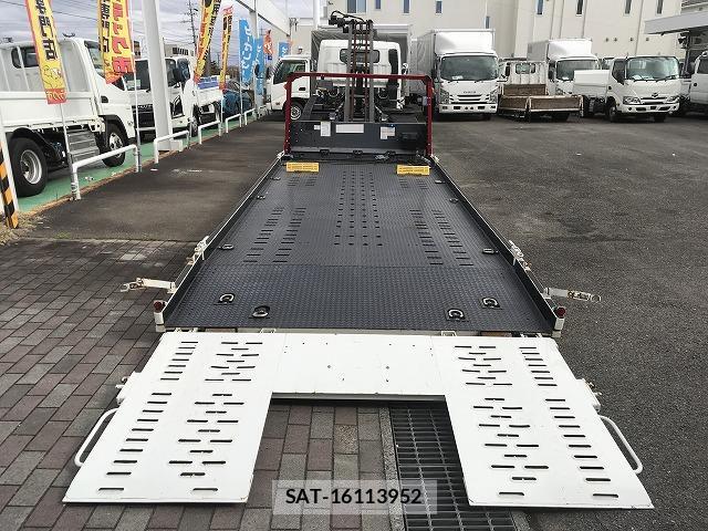 MITSUBISHI FUSO CANTER 2022-09 7817371-6