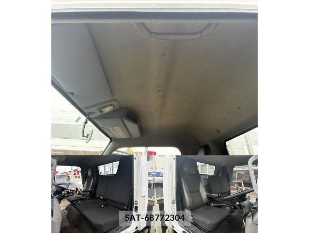 MITSUBISHI FUSO CANTER 2020-06 7817403-19