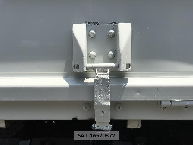 MITSUBISHI FUSO CANTER 2017-09 7817407-11