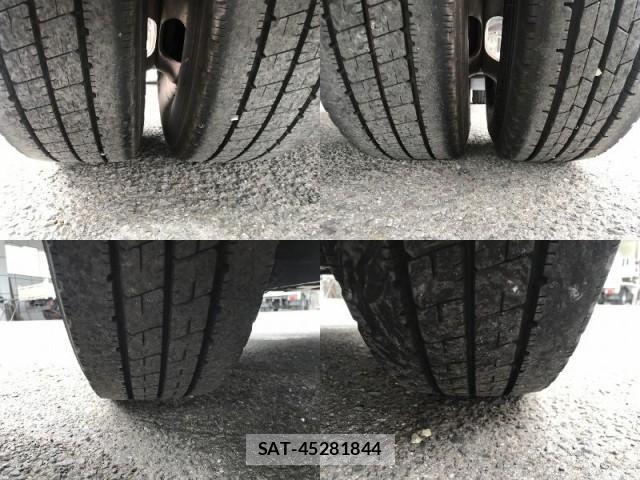 MITSUBISHI FUSO CANTER 2022-02 7817409-11