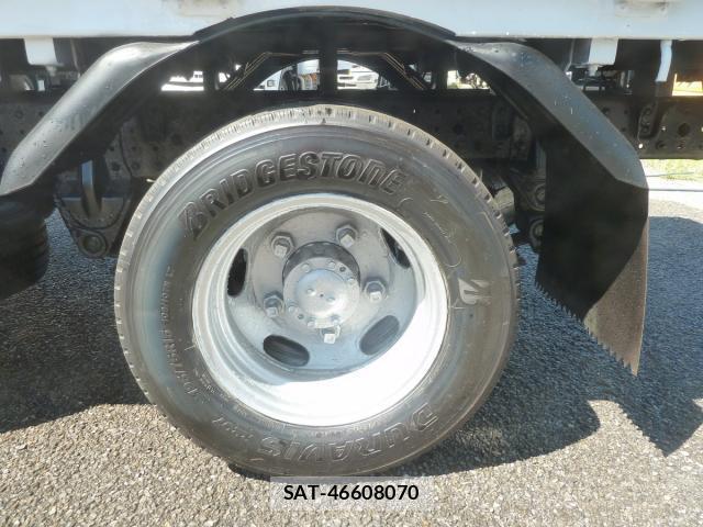 MITSUBISHI FUSO CANTER 2017-11 7817535-16