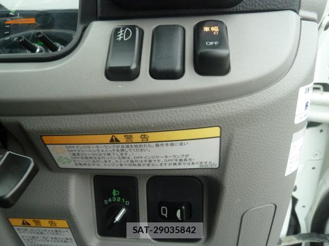 MITSUBISHI FUSO CANTER 2022 7817550-4