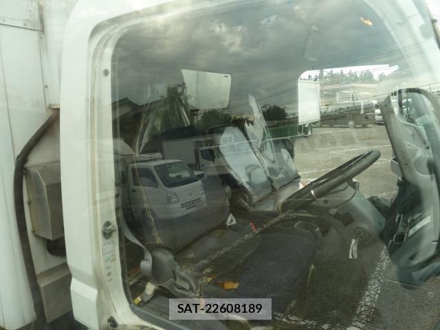 MITSUBISHI FUSO CANTER 2006-07 7817553-6