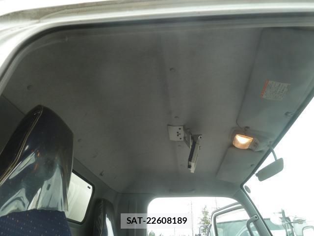 MITSUBISHI FUSO CANTER 2006-07 7817553-7