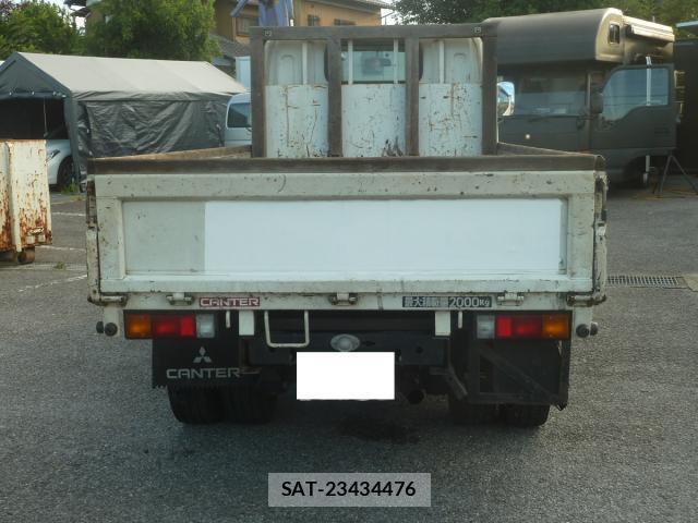 MITSUBISHI FUSO CANTER 2005-01 7817570-1