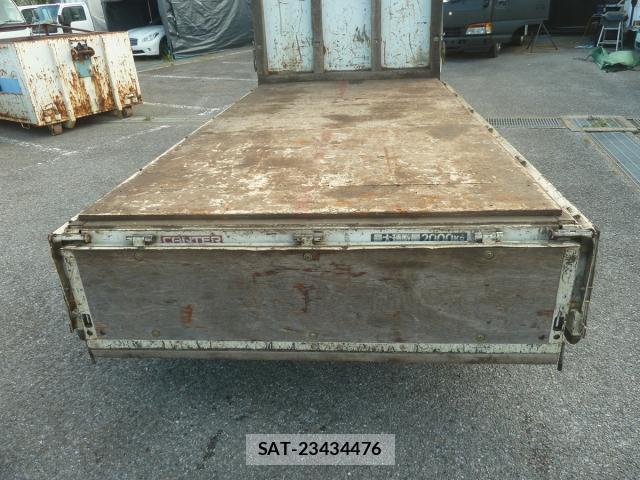 MITSUBISHI FUSO CANTER 2005-01 7817570-5