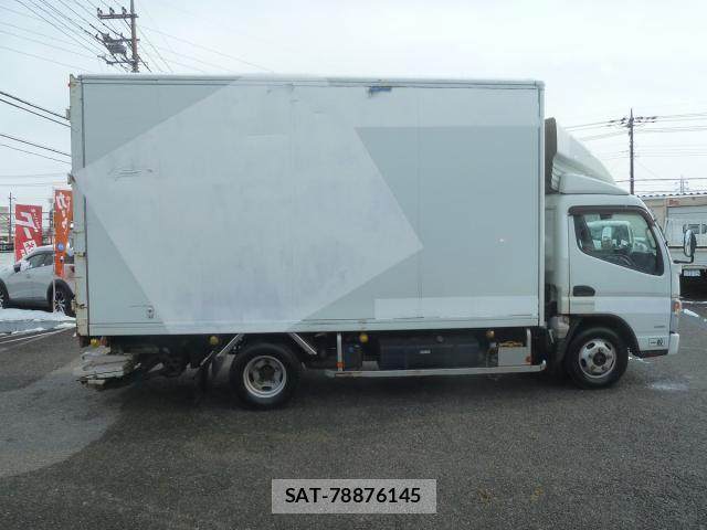 MITSUBISHI FUSO CANTER 2016-01 7817577-12