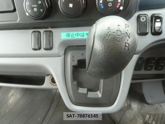 MITSUBISHI FUSO CANTER 2016-01 7817577-18