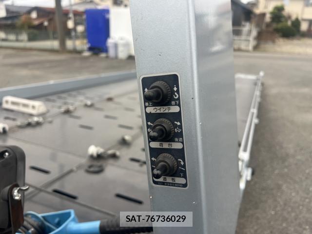 MITSUBISHI FUSO CANTER 2021-09 7817588-12