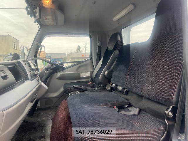 MITSUBISHI FUSO CANTER 2021-09 7817588-5