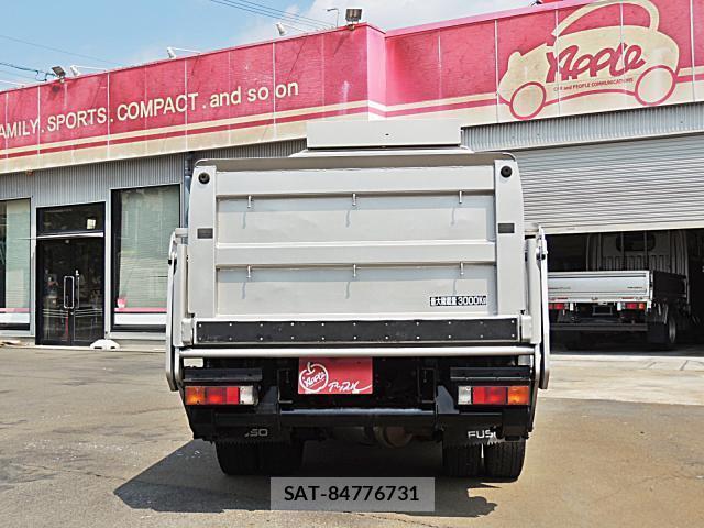 MITSUBISHI FUSO CANTER 2016-02 7817774-1