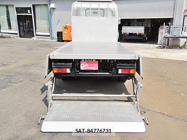 MITSUBISHI FUSO CANTER 2016-02 7817774-15