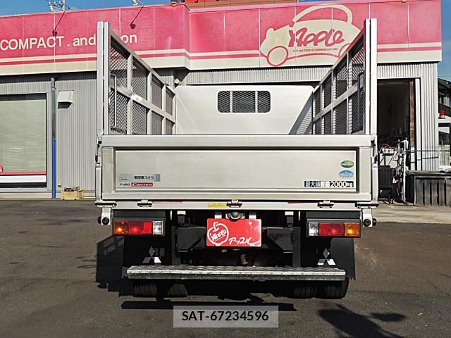 MITSUBISHI FUSO CANTER 2018-06 7817775-1