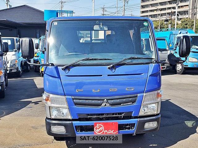 MITSUBISHI FUSO CANTER 2015-03 7817776-9