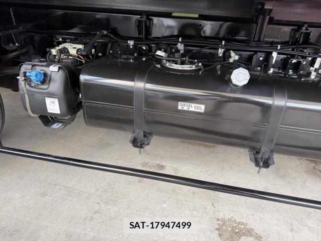 MITSUBISHI FUSO CANTER 2024-10 7817794-14