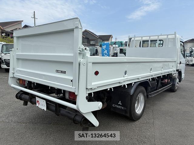 MITSUBISHI FUSO CANTER 2005-02 7817911-10