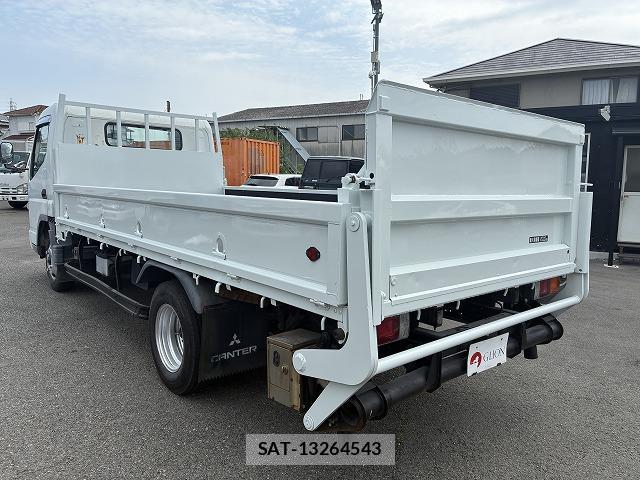 MITSUBISHI FUSO CANTER 2005-02 7817911-8