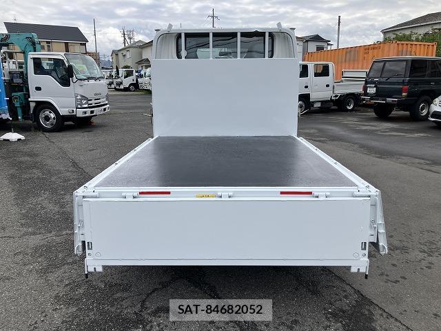 MITSUBISHI FUSO CANTER 2018-02 7817916-8