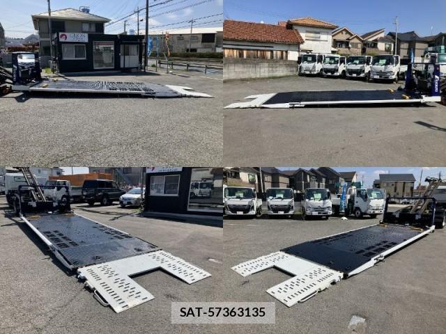 MITSUBISHI FUSO CANTER 2023-11 7817947-4