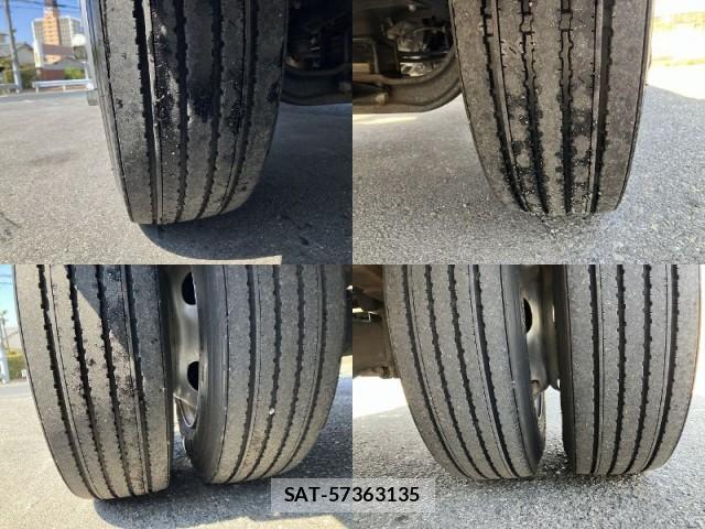 MITSUBISHI FUSO CANTER 2023-11 7817947-8