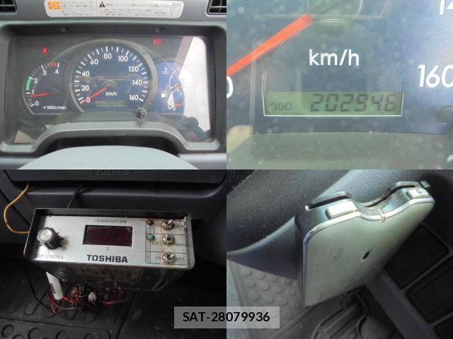 MITSUBISHI FUSO CANTER 2010-09 7819507-13