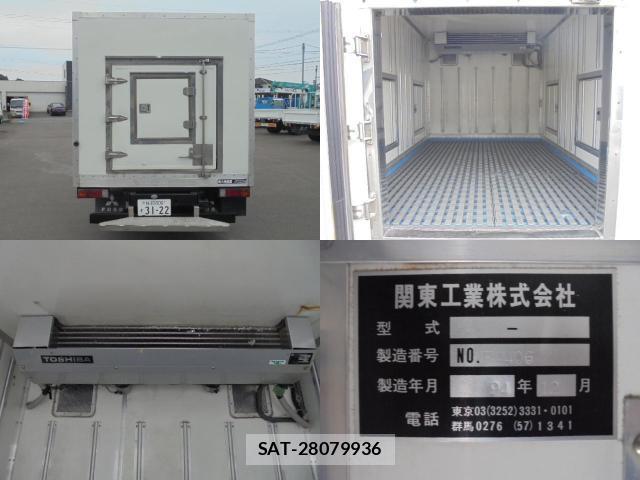 MITSUBISHI FUSO CANTER 2010-09 7819507-17