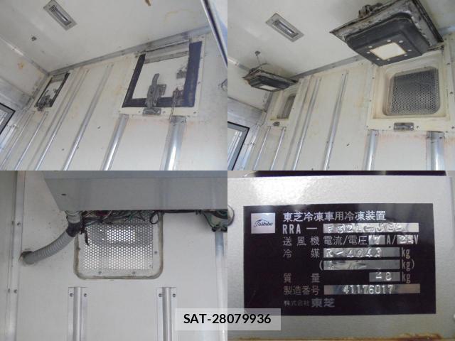 MITSUBISHI FUSO CANTER 2010-09 7819507-18