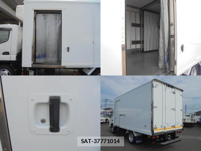 MITSUBISHI FUSO CANTER 2019-02 7819511-3