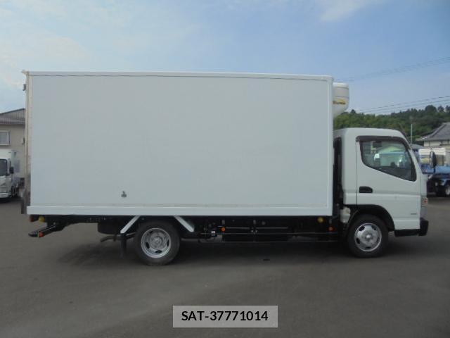 MITSUBISHI FUSO CANTER 2019-02 7819511-6