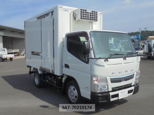 MITSUBISHI FUSO CANTER 2017-03 7819512-5