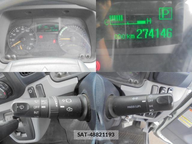 MITSUBISHI FUSO CANTER 2011-10 7819515-9