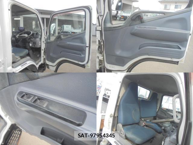 MITSUBISHI FUSO CANTER 2013-04 7819516-7