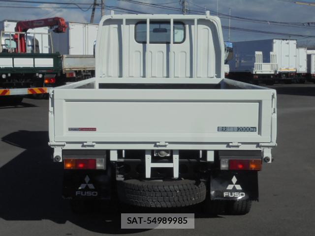 MITSUBISHI FUSO CANTER 2015-06 7819517-17