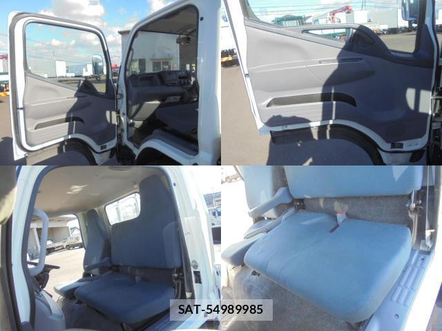 MITSUBISHI FUSO CANTER 2015-06 7819517-2